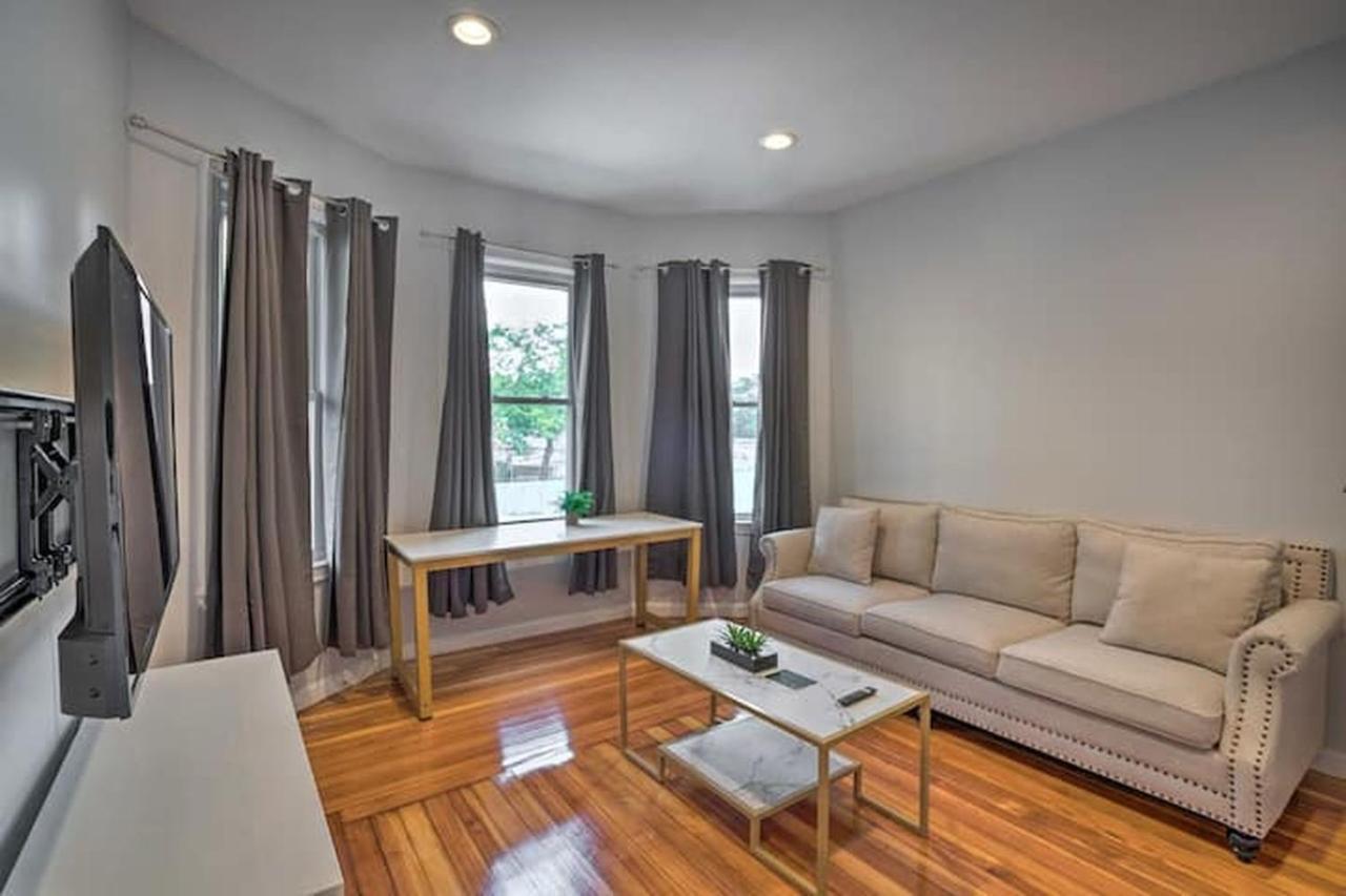 Astonishing 4Br Bright *Apt With Modern Amenities! Boston Luaran gambar